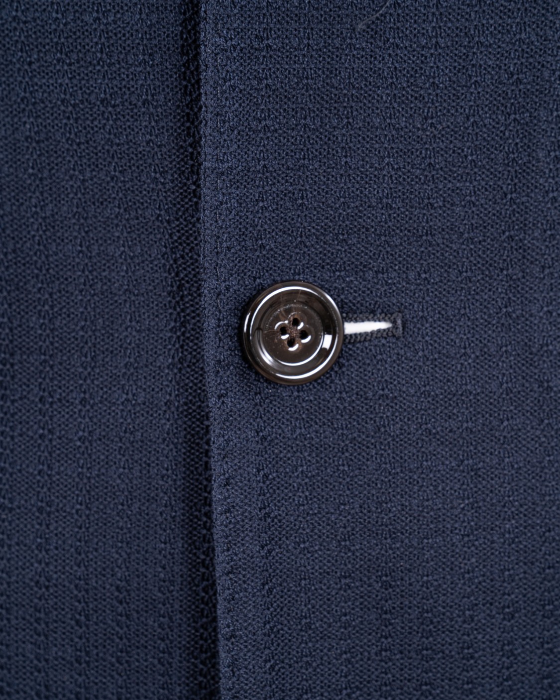 shop LARDINI  Giacca: Lardini blazer decostruito.
Blazer monopetto a maniche lunghe.
Scollo a V con revers.
Chiusura con bottoni.
Polsi con bottoni.
Due tasche laterali a toppa.
Spilla Fiore sul davanti.
Composizione: 100% cotone; fodera: 52% viscosa, 48% cupro.
Made in Italy.. ESLKJ5E ESJ64040-850 number 1818382
